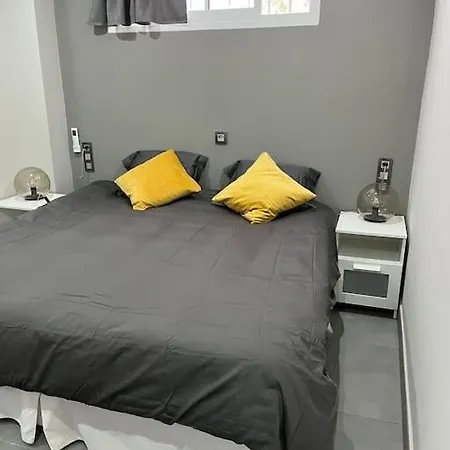 Luxueux 2 Min Yumbo Apartment *
